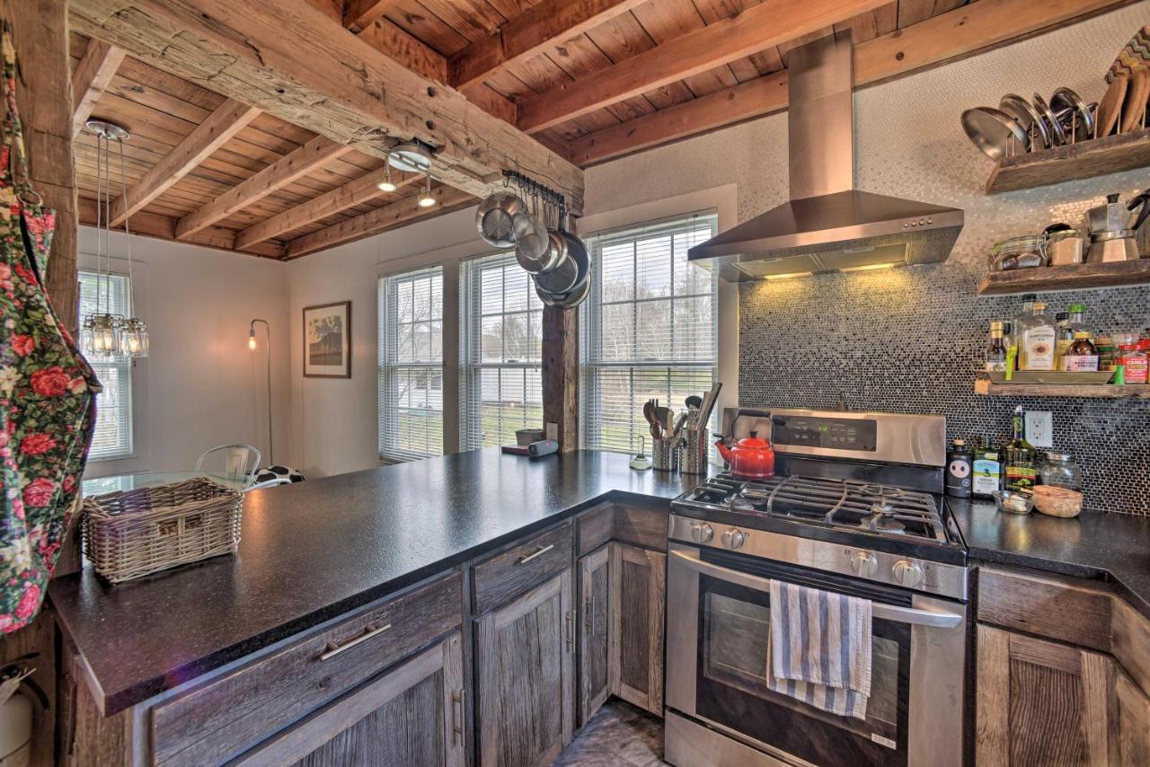 Charming Cottage With Yard - 2 Mi To Tinker St! Woodstock Exterior photo